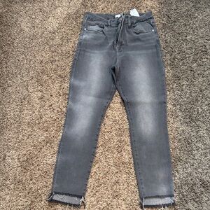Good American Gray Cropped Jeans